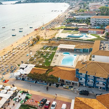 Aparthotel Bluewaves *