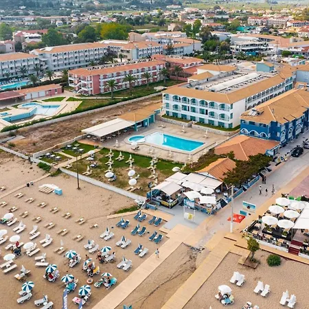 Bluewaves Aparthotel