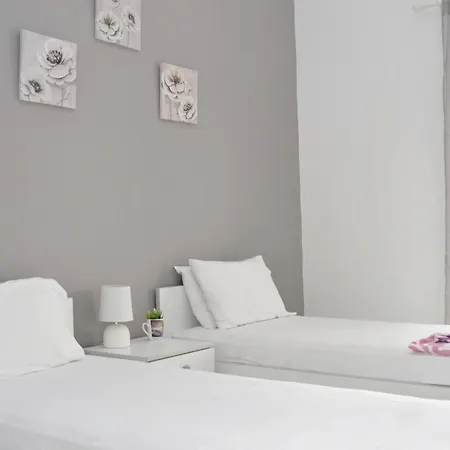 Soulis Studios Apartment