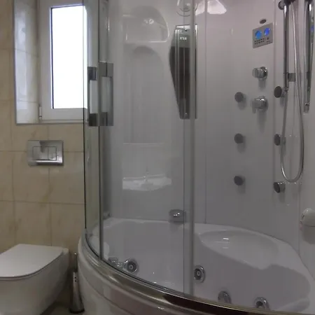 Hotel Mariana 2*