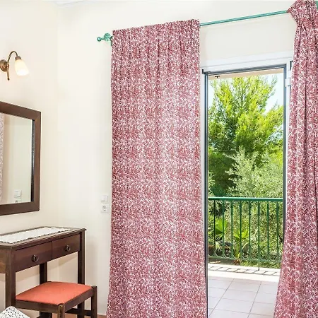 Liofyto Apartment Laganas