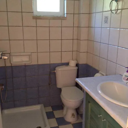 Liofyto Apartment *