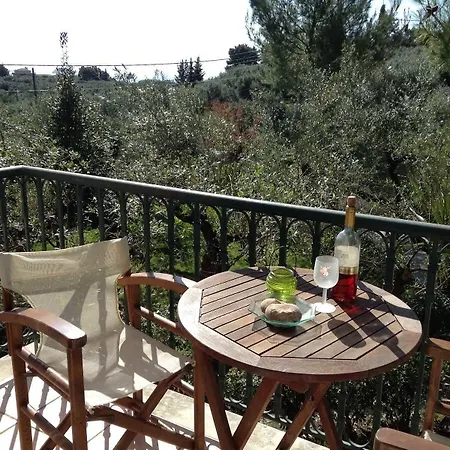 Liofyto Apartment *