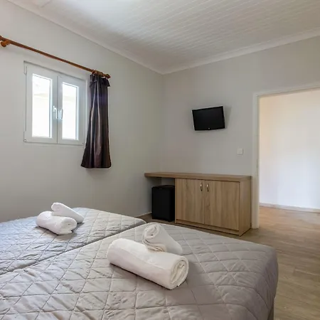 White Olive Premium Cameo 4* Laganas