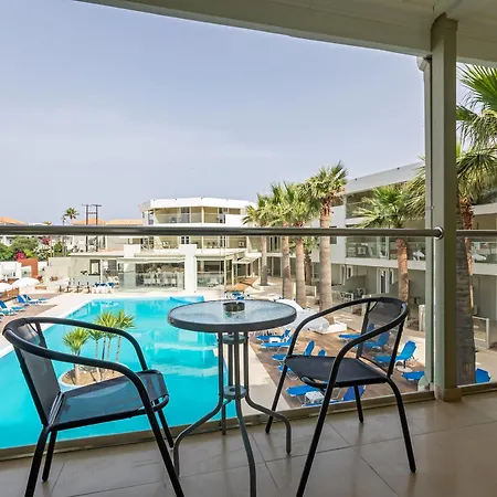 White Olive Premium Cameo Hotel 4*
