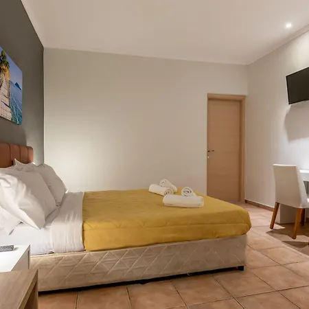 White Olive Premium Cameo Hotel Laganas