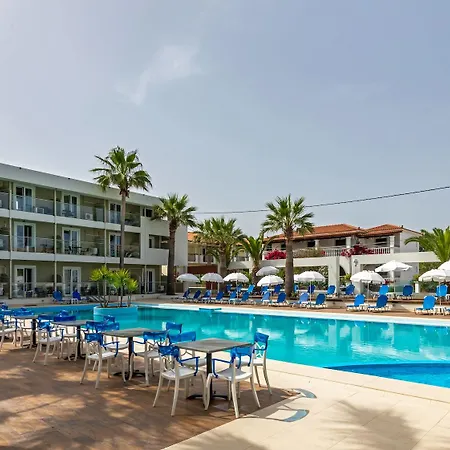 Hotel White Olive Premium Cameo