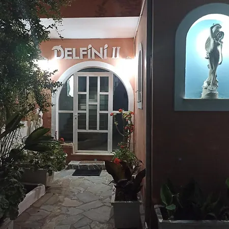 Aparthotel Delfini 2