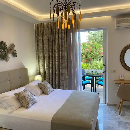 Athina Apartment *