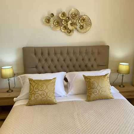 Apartment Athina *