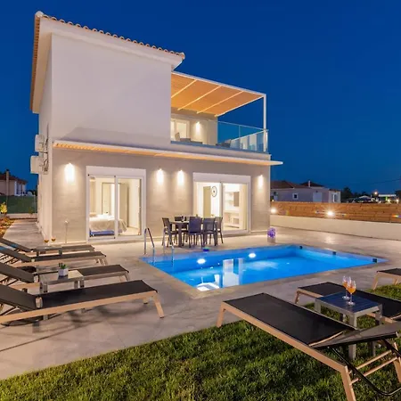 Villa Johnny