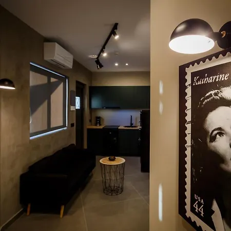 Old Cinema Apartment Laganas