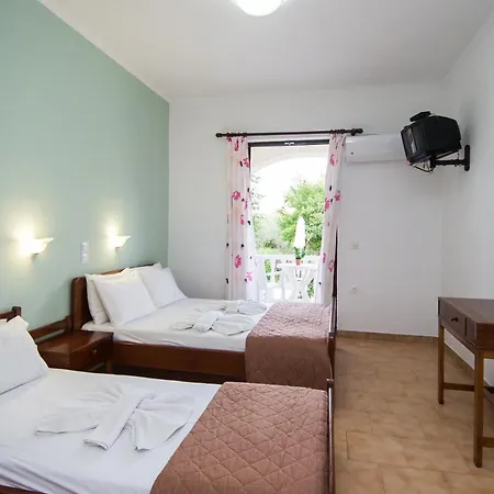 Leonidas Aparthotel Laganas