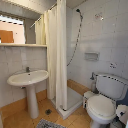 Vivian Hotel Aparthotel 2*