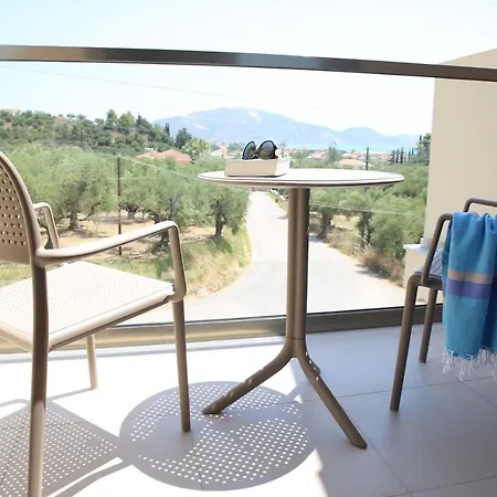 Armonia Hotel *