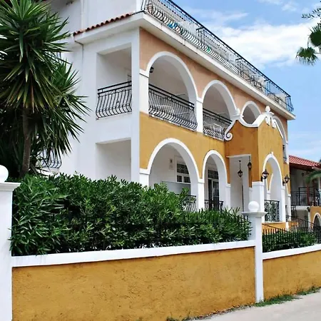 Divina Pool&beach Hotel