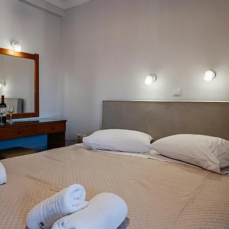 Bluewaves Aparthotel Laganas