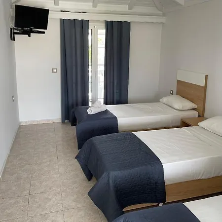 Georgina Aparthotel