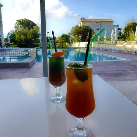 Jenny Hotel 3*