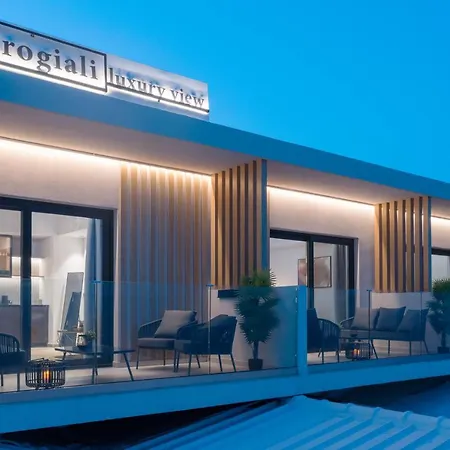 Apartment Akrogiali Luxury View