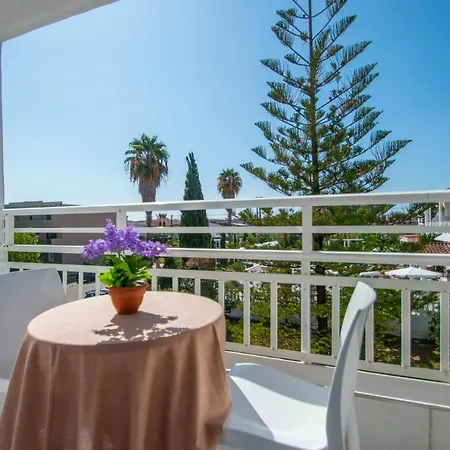 Hotel Ikaros (adults Only) 3*