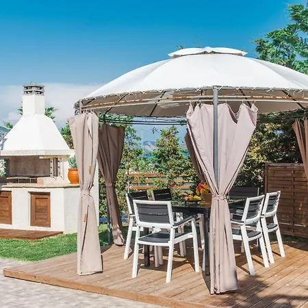 Danae - 100m From Beach, By Zantewize Villa *