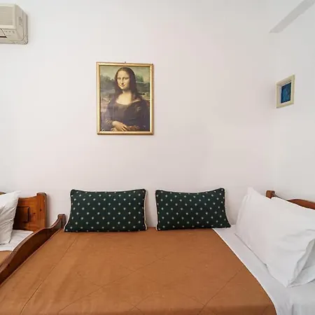 Pedro Navarino ιιι Holiday home Laganas