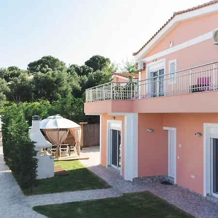 Villa Danae - 100m From Beach, By Zantewize