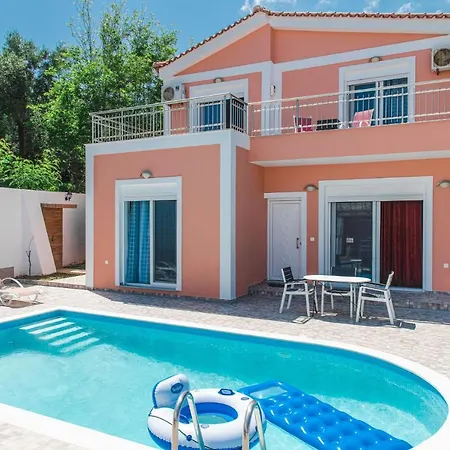 Danae - 100m From Beach, By Zantewize Villa