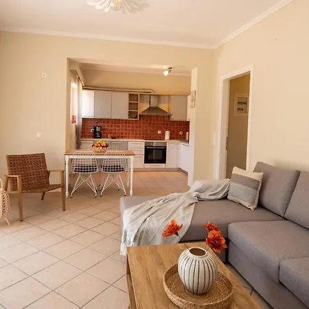 Aestatis Apartment Laganas