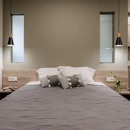 Anemoni Apartment *
