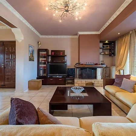 Holiday home Mataragkas *