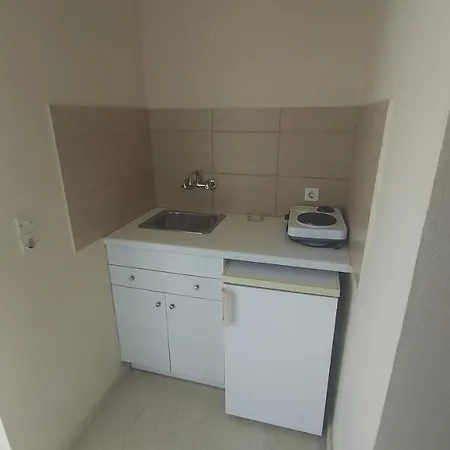 Tina & Anna Studio Apartment