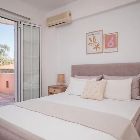 Apartment Spiros Ii &