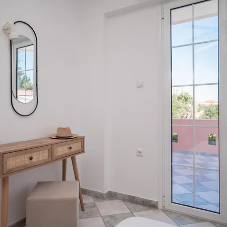 Apartment Spiros Ii & *