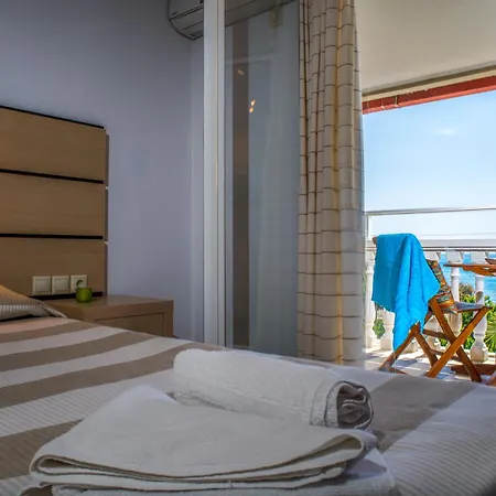 Natalie Aparthotel