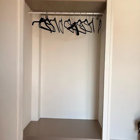 J & N Apartment