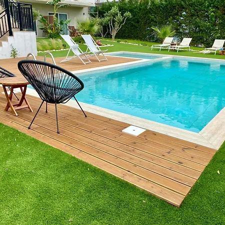 Nikludin & Holiday home