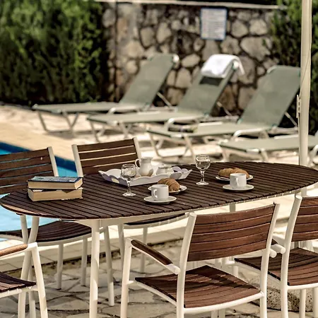Villa Charming In Agrilia With Private Pool *