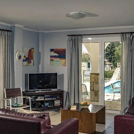 Charming In Agrilia With Private Pool * Laganas