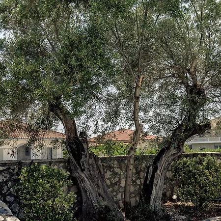 Charming In Agrilia With Private Pool Laganas