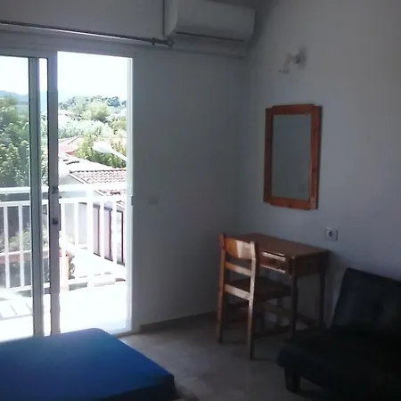 Apartment Summer Holidays In Laganas