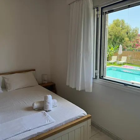 Holiday home Nikludin & Laganas