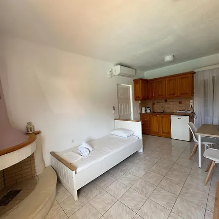 Holiday home Nikludin &