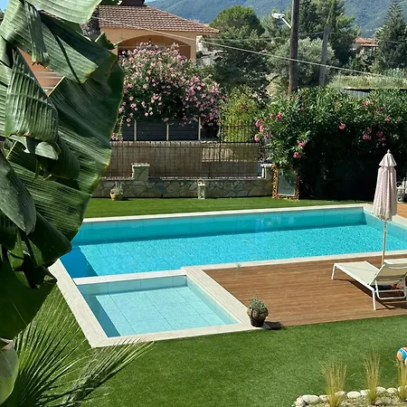 Holiday home Nikludin & *