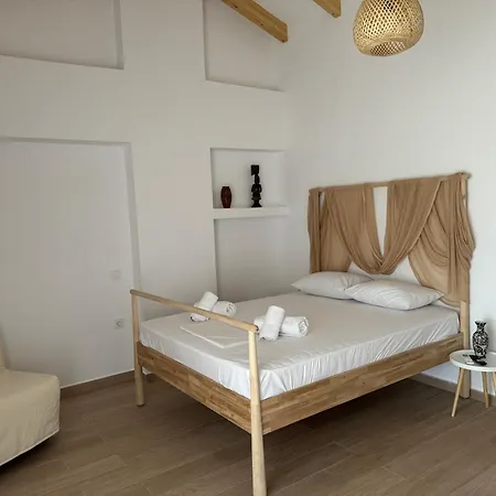 Nikludin & Holiday home *