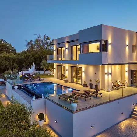 Villa Trevilat - 4 Bedrooms With Private Pool, By Zantewize *