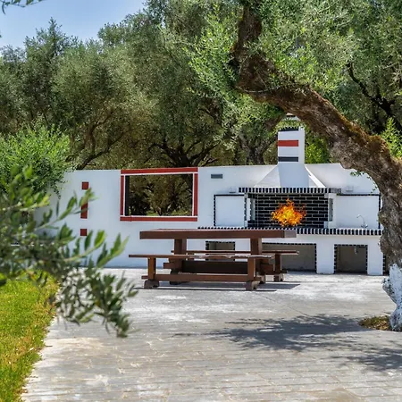 Villa Trevilat - 4 Bedrooms With Private Pool, By Zantewize