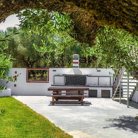 Trevilat - 4 Bedrooms With Private Pool, By Zantewize Villa *