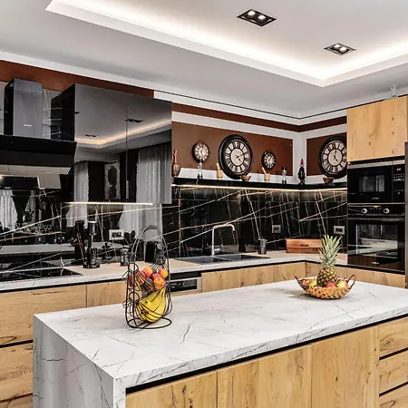 Trevilat - 4 Bedrooms With Private Pool, By Zantewize Villa *
